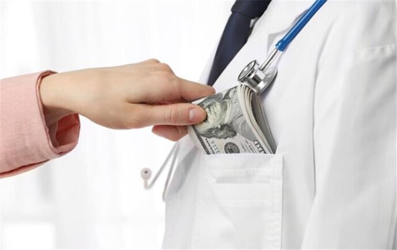 زیرمیزی پزشکان در پایتخت میلیاردی شد!