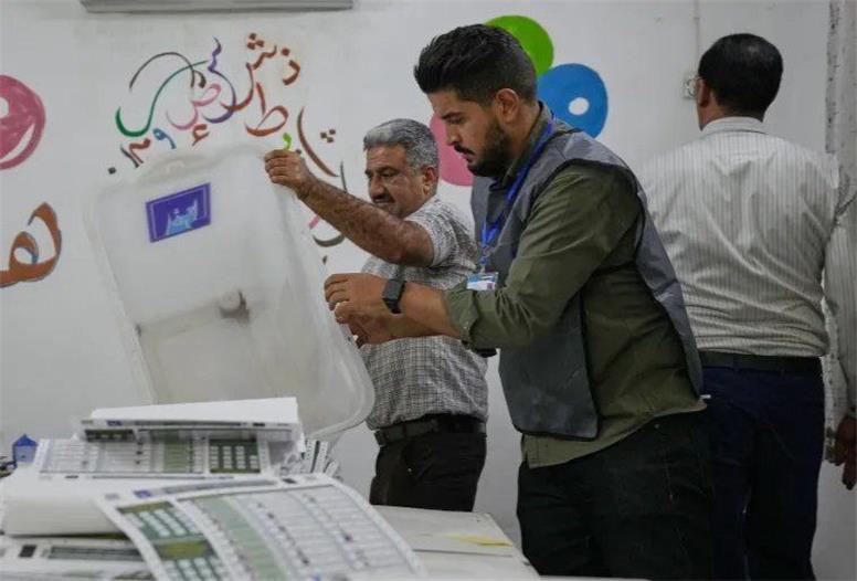 رقابت میان السودانی، مالکی و محمد الحلبوسی در انتخابات پارلمانی عراق/تحریم انتخابات از سوی جریان صدر