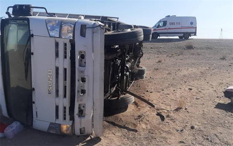 سه کشته در واژگونی کامیون در جاده داراب - سیرجان