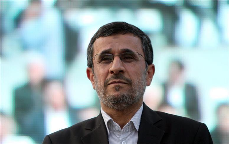 یک پیش بینی/ آرای سرگردان احمدی‌نژاد به نفع پزشکیان به صندوق ریخته خواهد شد؟