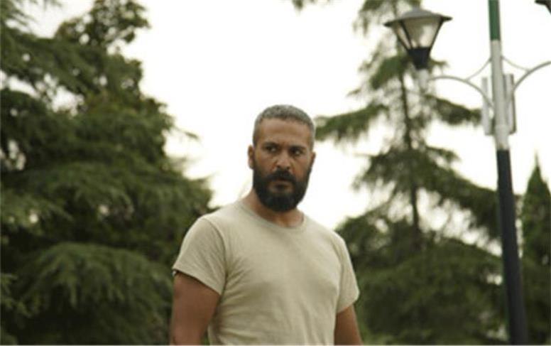 میلاد کی‌مرام: از بازی در «سووشون» لذت بردم