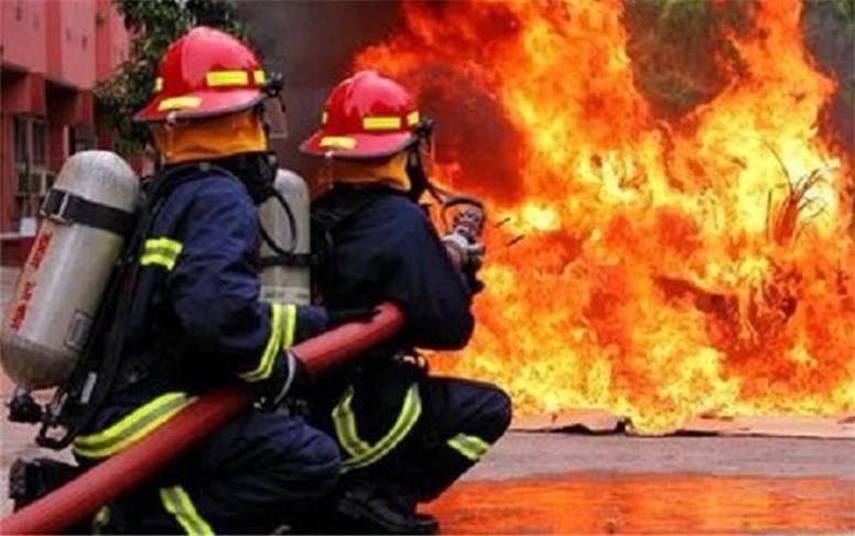 مرگ یک خانواده نوشهری در آتش‌سوزی/ ۲ دختر خردسال در میان کشته‌ها