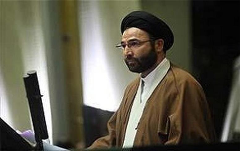 انتقاد از هیات عالی نظارتِ مجمع تشخیص/ یک میلیون نفر منتظر اجرای طرح ساماندهی هستند