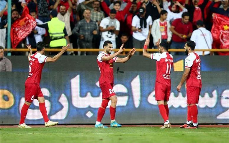 پرسپولیس 1 - گل گهر 0/ صدرنشینی با گلزنی زاهدی