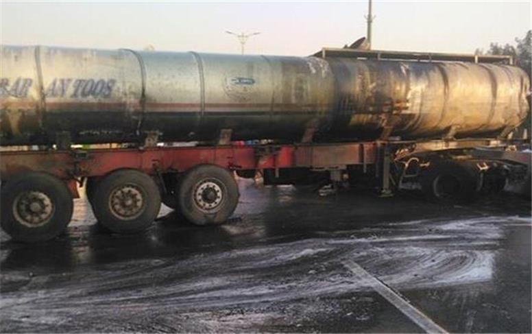 حادثه برای تانکر سوخت در جاده بهشت زهرا