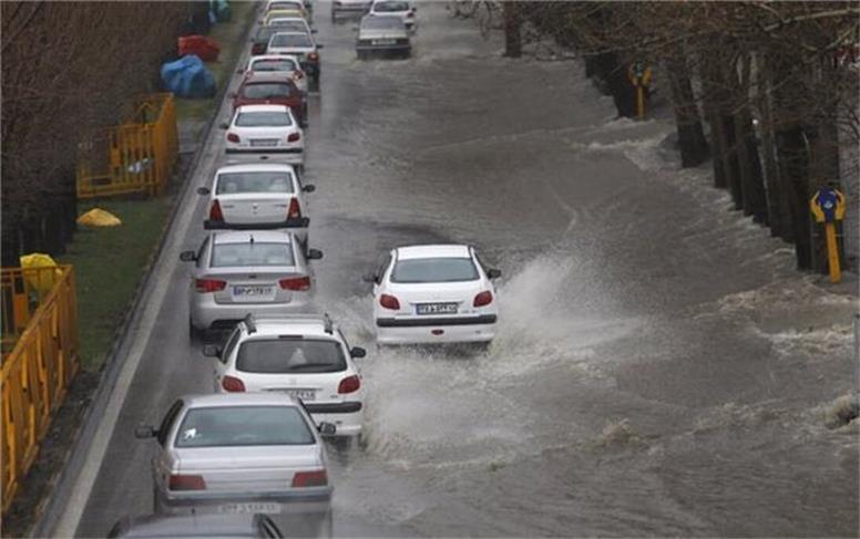 خیابان صادقیه رودخانه شد