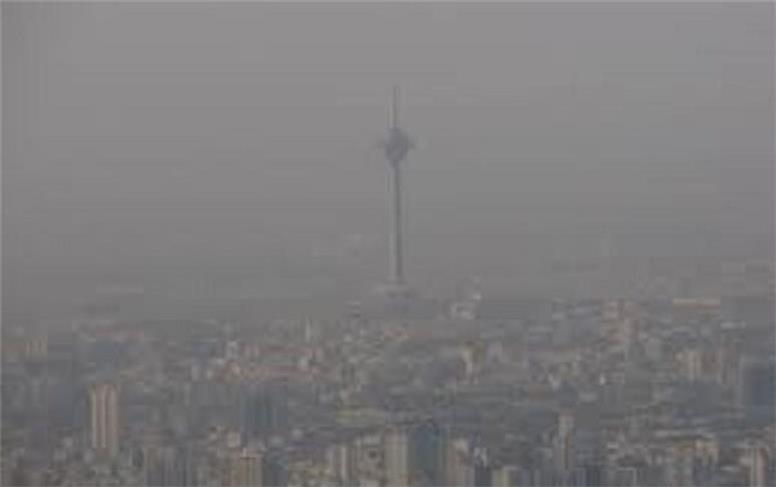 وضعیت هوای تهران: قرمز در ۱۱ منطقه
