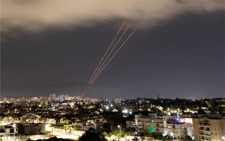 ایران بیش از ۳۳۰ موشک و پهپاد به اسرائیل شلیک کرد/کدام نقاط سرزمین‌های اشغالی هدف موشک‌های سپاه بود؟