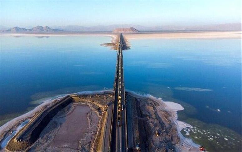 سطح دریاچه ارومیه ۶ سانتیمتر بالا آمد؟