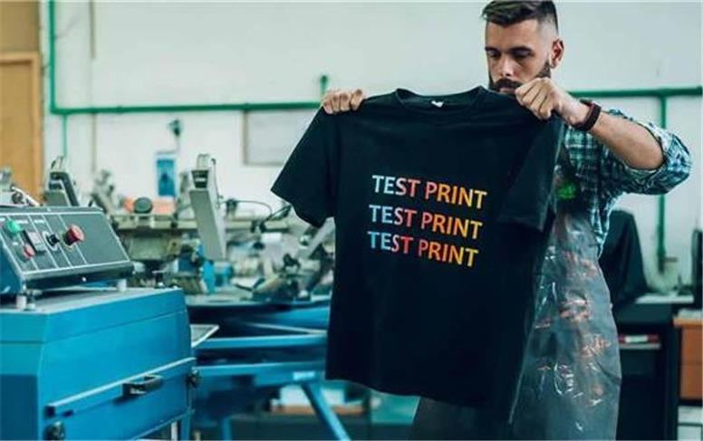 چرا خرید تیشرت خام گزینه مناسبی است؟