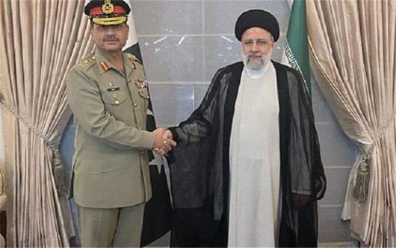 تقویت همکاری‌های قوای مسلح ایران و پاکستان، عامل صلح و ثبات است