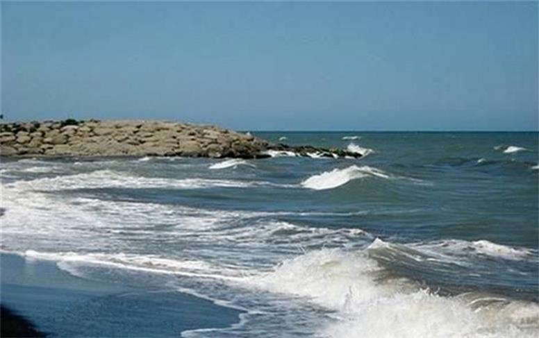 دریای خزر تا پنجشنبه مواج است