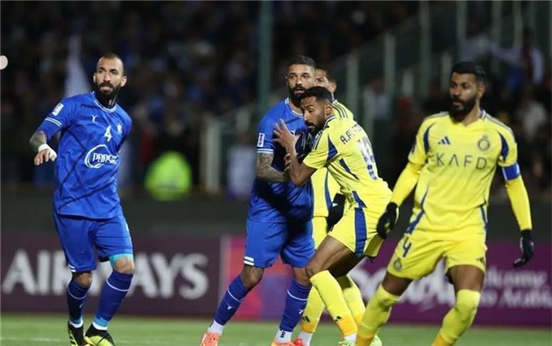 اولین خروجی قطعی استقلال مشخص شد/ جدایی «آرمین سهرابیان» مدافع با تجربه