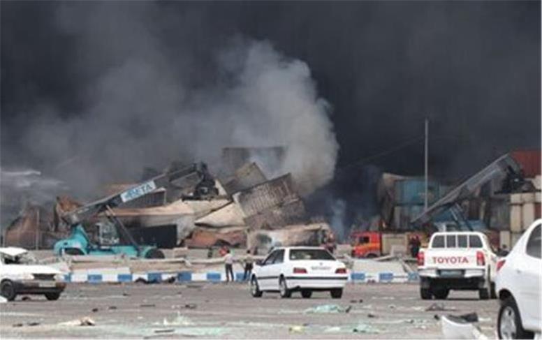 سازمان محیط زیست درباره آلودگی خلیج فارس پس از انفجار بندر شهید رجایی توضیح داد/ آلودگی هوا کم شده؟