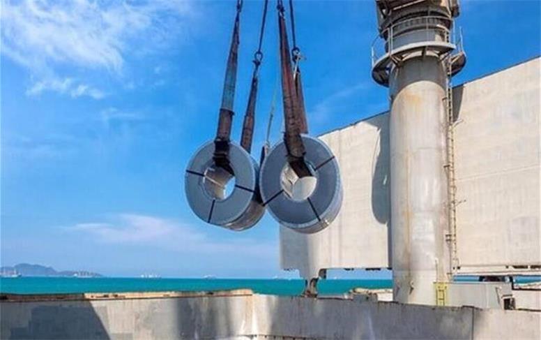 تحلیلی بر عملكرد مالی و صادراتی فولاد مباركه در سال ۱۴۰۴ و نقش كلیدی در رونق اقتصادی كشور