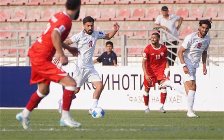 قاسم‌پور: فوتبال ایران از بازیکنان خلاق تهی شده است/ کافا کمکی به تیم ملی نمی‌کند