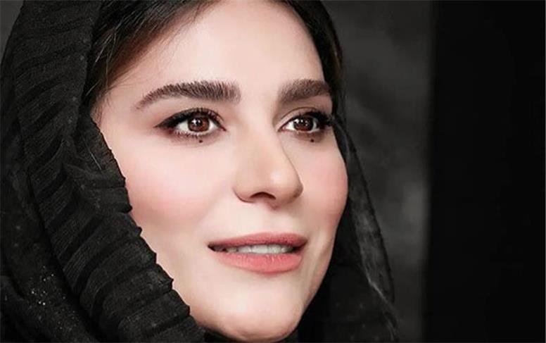 همکاری سحر دولتشاهی با امین حیایی در «استخر»