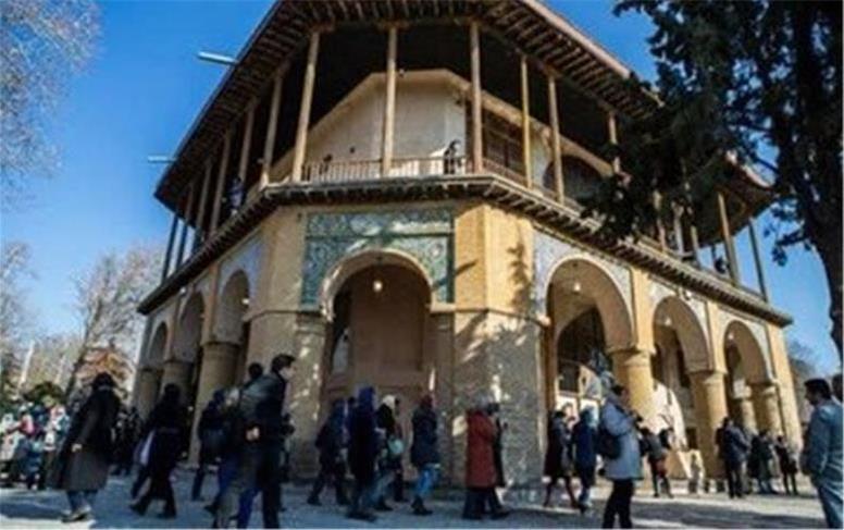 بازدید از موزه برای خانواده پر جمعیت و زنان باردار رایگان شد