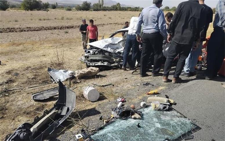 تصادف زنجیره‌ای در جاده فیروزکوه / ۱۹ نفر مصدوم شدند و حال ۲ تن وخیم است