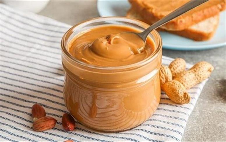 نقش کره بادام زمینی در کاهش کلسترول