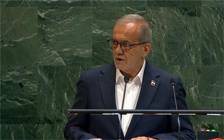 پزشکیان: ایران هرگز به دنبال بمب اتم نبوده است/ از صلح میان آذربایجان و ارمنستان حمایت می‌کنیم