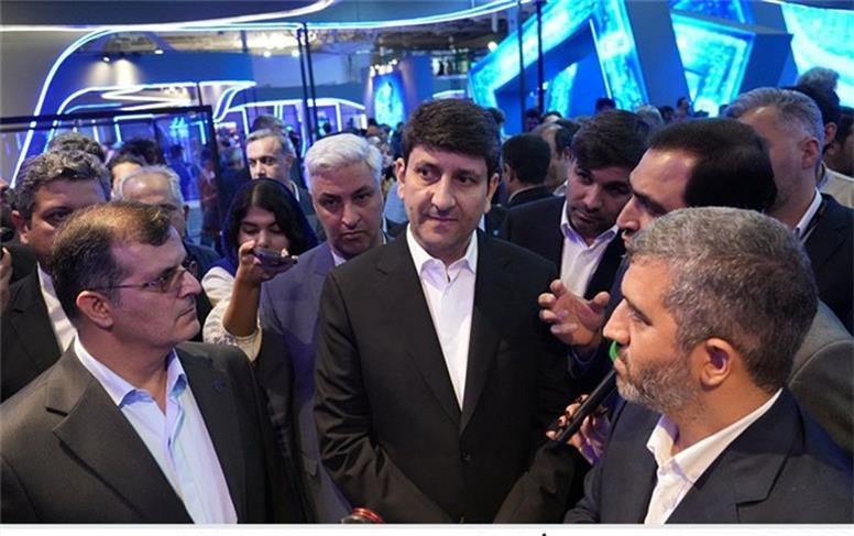 فعال‌سازی رسمی نخستین eSIM همراه اول؛ بیش از نیم میلیون نفر در صف استفاده