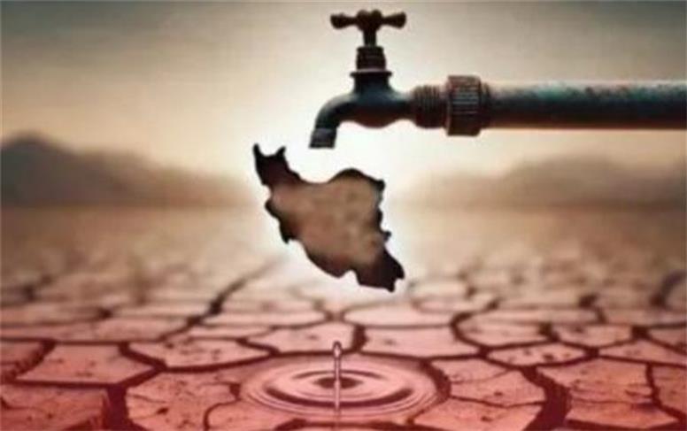 در نقطه قرمز نبود آب هستیم!
