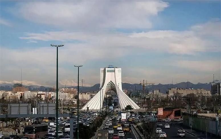 فعلا در تهران خبری از بارندگی نیست!