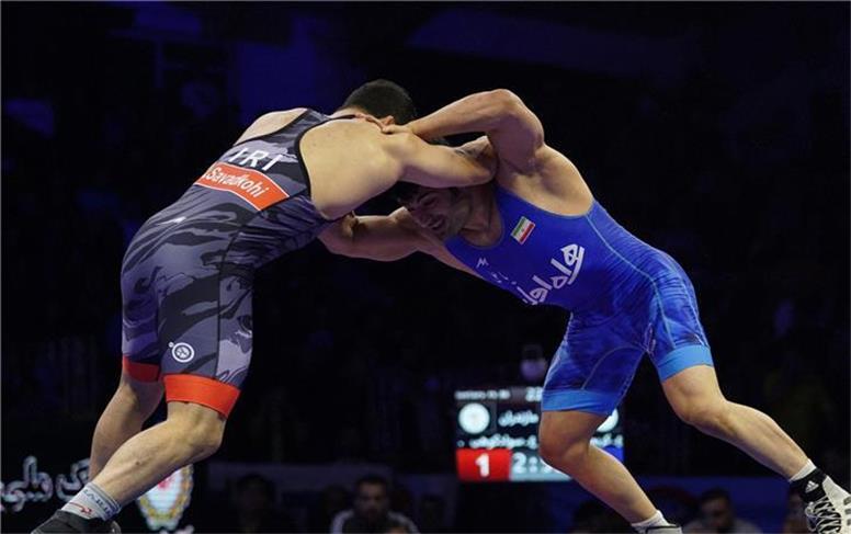 لیگ کشتی آزاد ایران در حال رسیدن به ایستگاه پایانی
