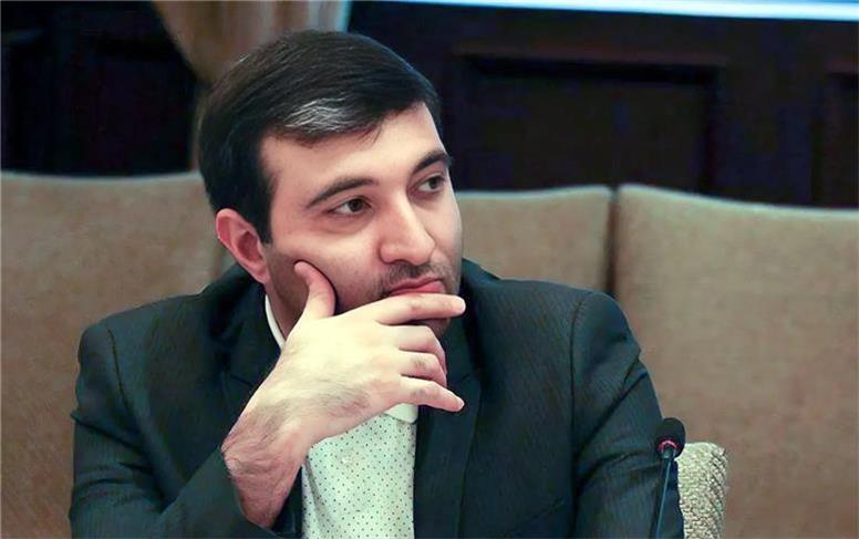 افزایش قیمت بنزین راه‌حل نیست/ آلودگی هوا نتیجه حکمرانی جزیره‌ای در صنعت خودروست