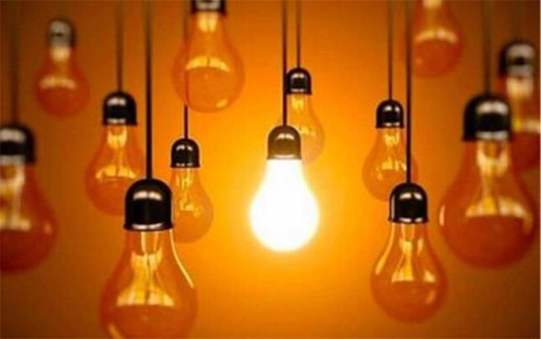 اورعی: با بحران کمبود برق مواجه هستیم