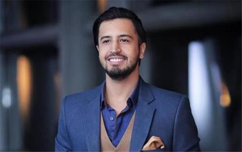 مهرداد صدیقیان به سوگ پدر نشست