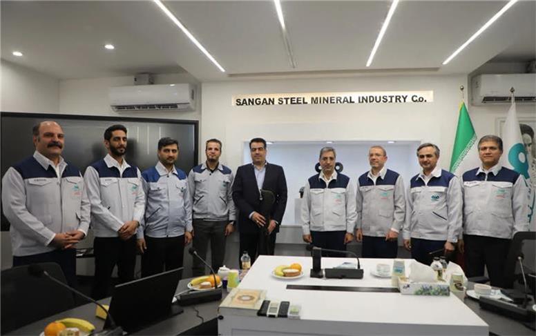 انتصاب معاون جدید مالی و اقتصادی فولاد سنگان