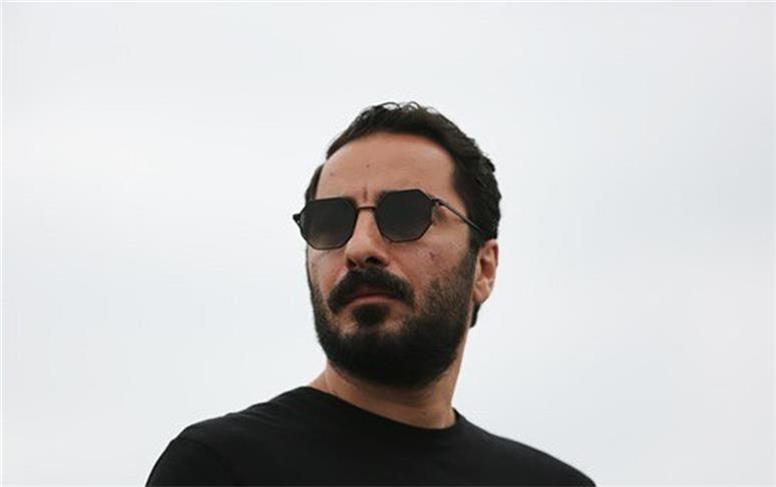 نوید محمدزاده: اول، آخر، وطن، عشق، ایران