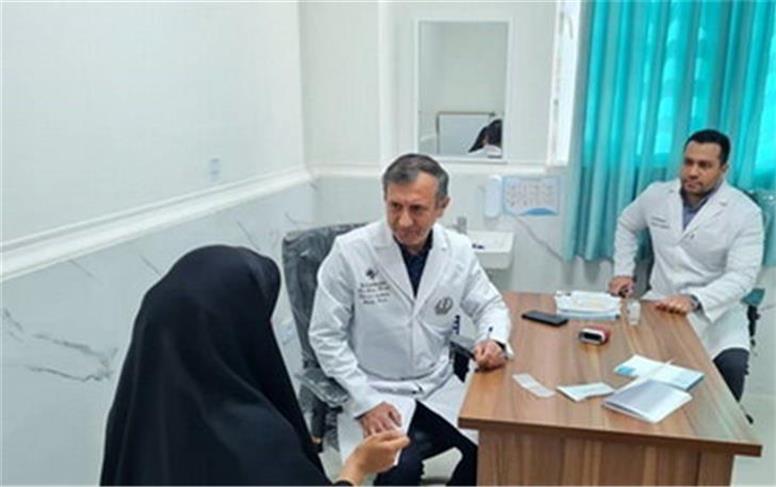 حضور تیم جراحی سوختگی در میناب با هدف مداوای دانش‌آموزان و مصدومین