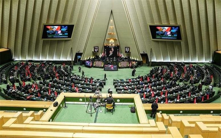 جلسات مجلس با حضور یک‌چهارم نمایندگان در صحن برگزار می‌شود