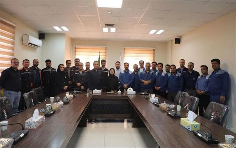 بازدید معاون توسعه سرمایه های انسانی فولاد سنگان و تأکید بر تقویت هم‌افزایی سازمانی