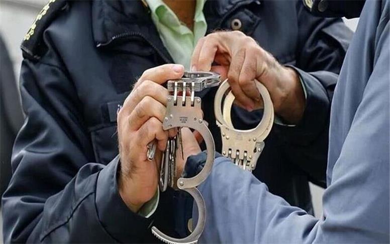 برخورد با دلالان ارزی و محتکران کالاهای اساسی در تهران/ افزایش ۴۰ تا ۵۰ درصدی دستگیری‌ها