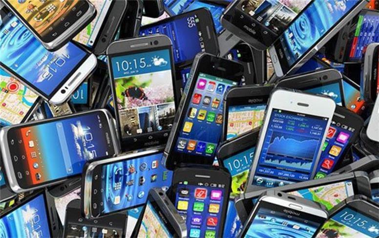 گزارش دیوان محاسبات؛ ابهام در فرآیند واردات تلفن همراه و چالش‌های نظارتی
