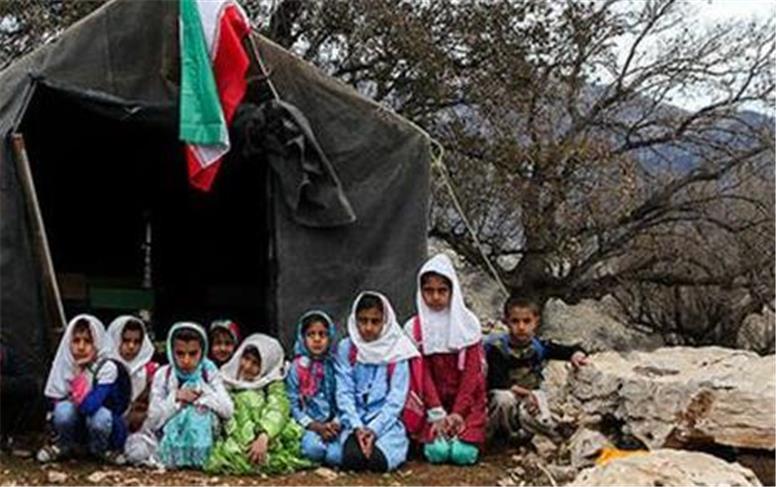ریزش آمار دانش‌آموزان عشایر در گذار از مقطع ابتدایی به متوسطه