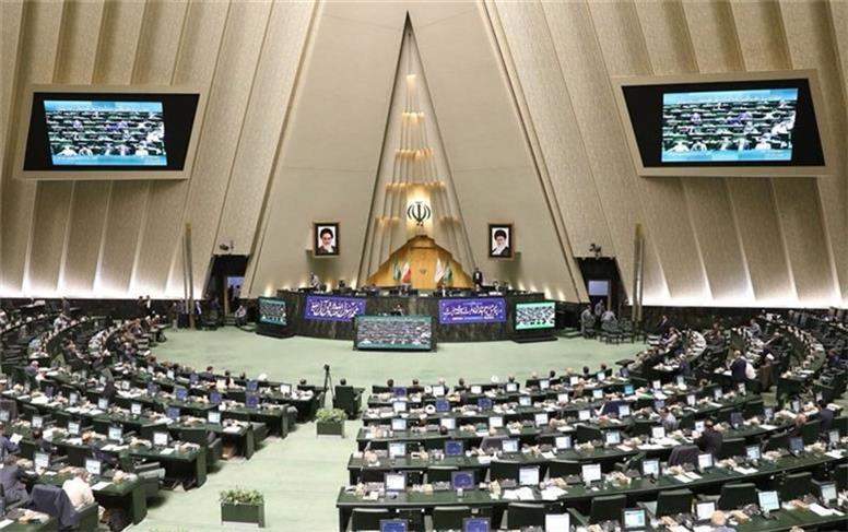 برگزاری جلسه بررسی برنامه‌های اخلاقی وزیر پیشنهادی دفاع در مجلس