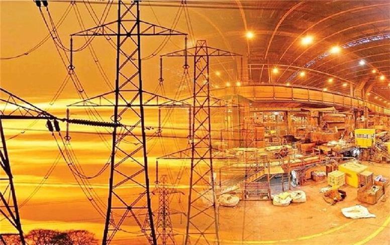 واردات برق از ترکیه و آذربایجان برای تامین نیاز پتروشیمی‌ها