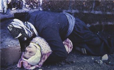 سی و پنجمین سالگرد حمله شیمیایی به حلبچه/13 هزار شهید در ایران نتیجه سلاح‌های شیمیایی صدام