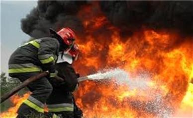 آتش‌سوزی گسترده در گاراژ ۳ هزار متری در تهران