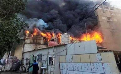 آتش‌سوزی یک خانه در خیابان خیام تهران