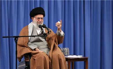 امام را نمی‌شود تحریف کرد/ دشمنی استکبار با ایران با عقب‌نشینی‌های موضعی کنار نمی‌رود