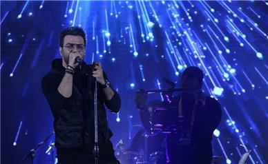 حمله‌ی عوامل ناشناس با کنسرت گرشا رضایی