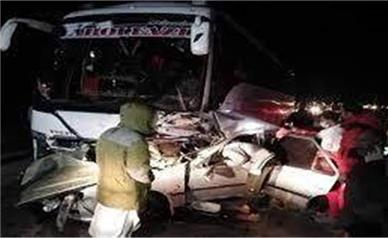 ۲ کشته و ۱۱ مصدوم در تصادف اتوبوس با پژو حامل زائران اربعین