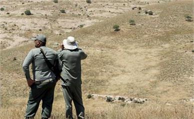 مصدومیت شدید محیط‌بان اردستانی در درگیری با شکارچیان