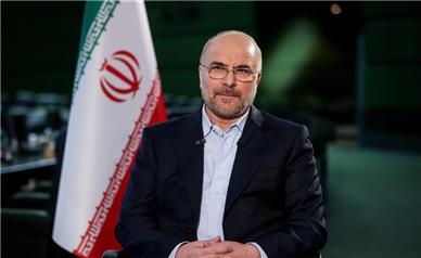 کارآمدی دولت ملاک است و نباید خود را گرفتار کوچک و بزرگی کنیم